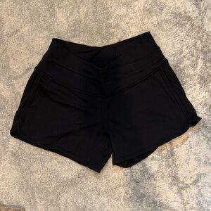 Lululemon Women's Black Shorts